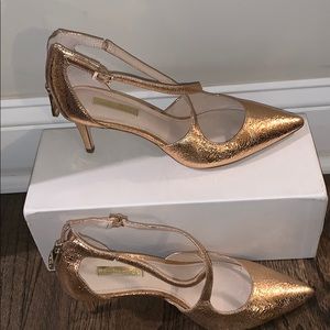 Jena crisscross strap pump